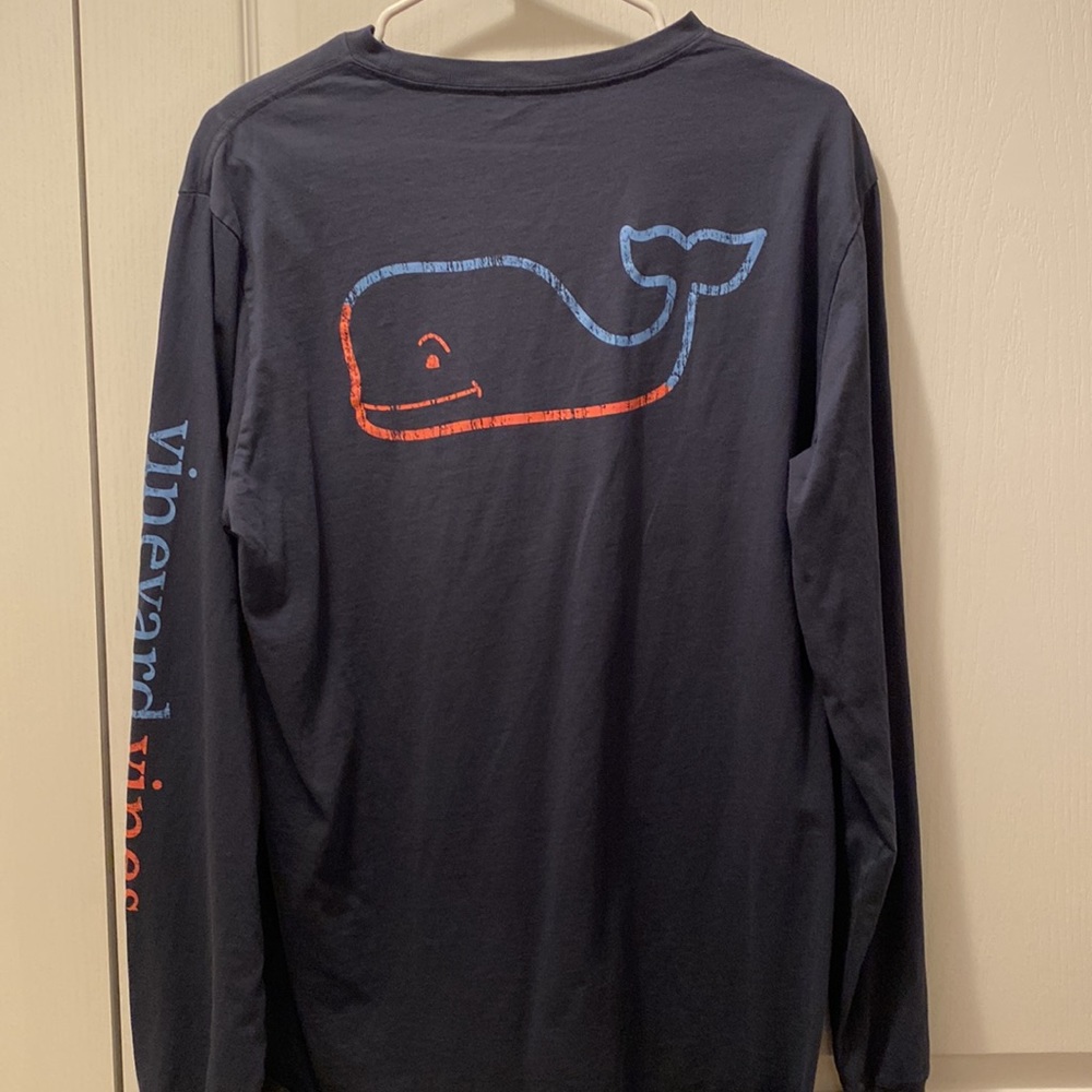 Vineyard Vines Red and Blue Long Sleeve T-shirt Size Medium